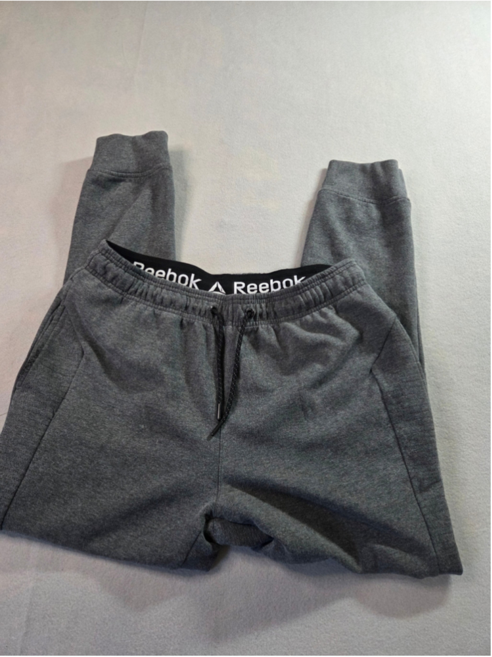Men's Reebok Joggers Sweatpants Size M Grey Black